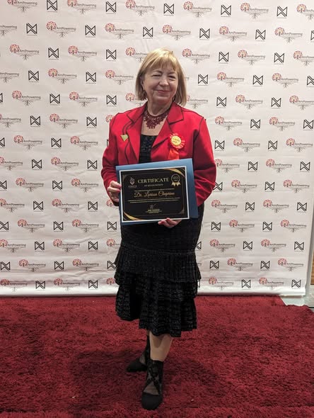 Dr. Larissa Chuprina